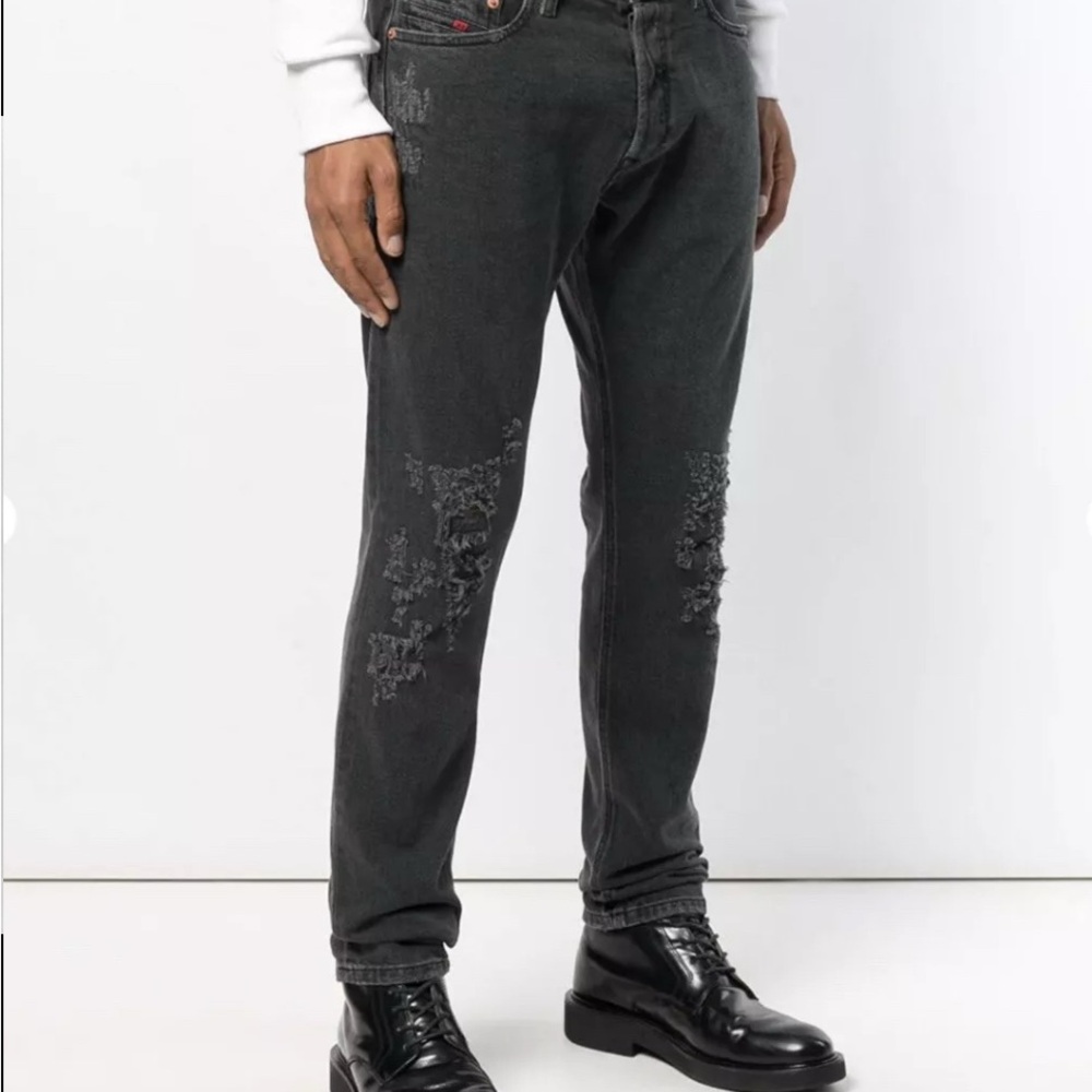 DIESEL DNA Tepphar Black Slim Carrot Stretch Jeans 31x30 distressed Grey